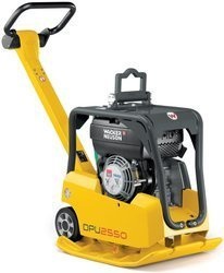 ZAGĘSZCZARKA REWERSYJNA WACKER DPU 2550 H