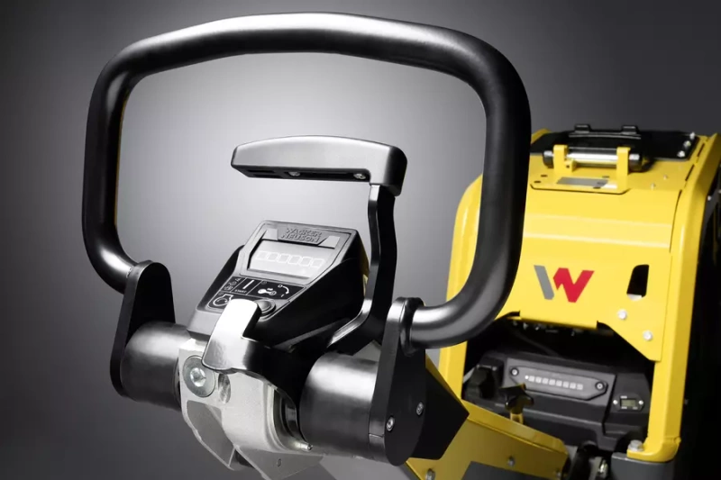 ZAGĘSZCZARKA REWERSYJNA WACKER NEUSON DPU 6260 HEHP