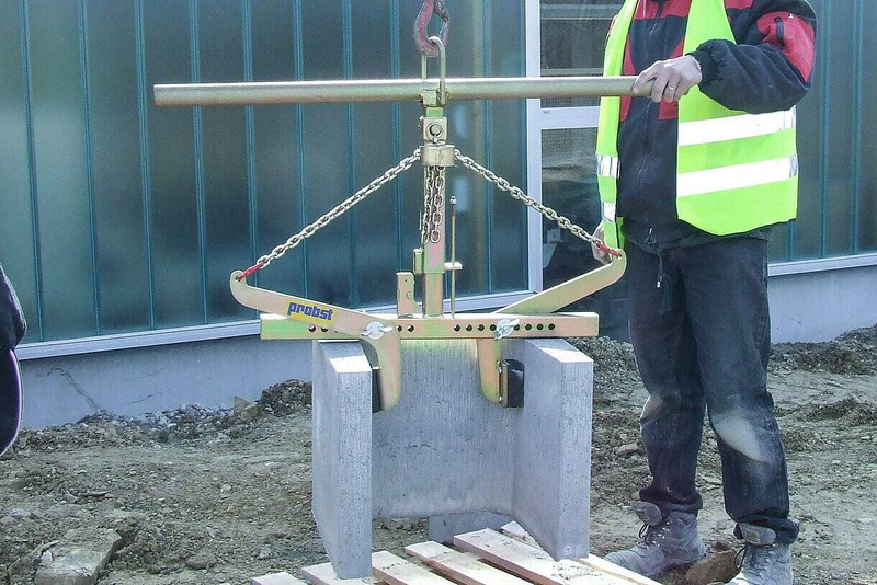 RĘCZNY / ZAWIESZANY CHWYTAK DO PREFABRYKATÓW KORYTOWYCH PROBST FSZ-M