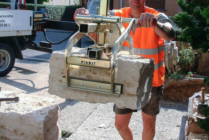 ZAWIESZANY CHWYTAK PROBST TSZ-MAXI DO ELEMENTÓW BETONOWYCH I KAMIENNYCH