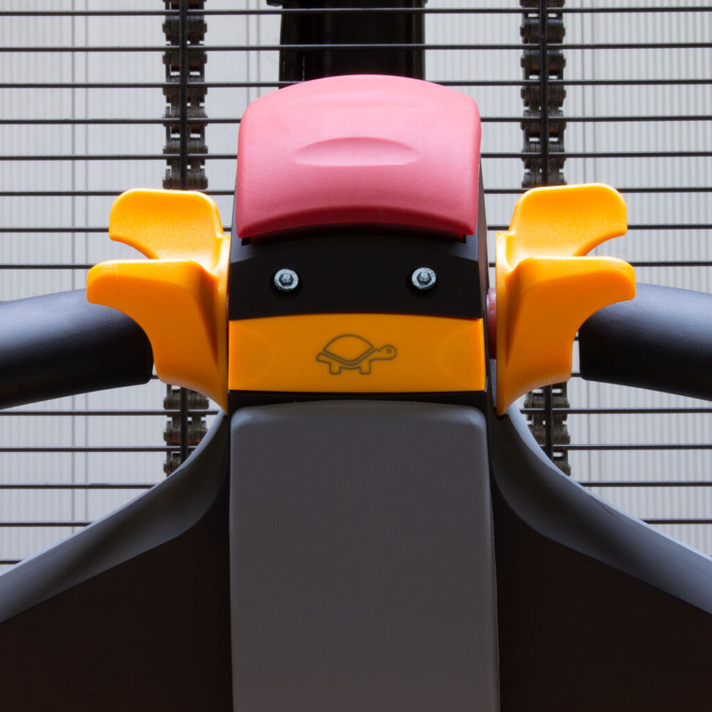 WÓZEK ELEKTRYCZNY PODNOŚNIKOWY PALETOWY VIBER-SYSTEM WE15300 Z PLATFORMĄ DLA OPERATORA 1500 KG