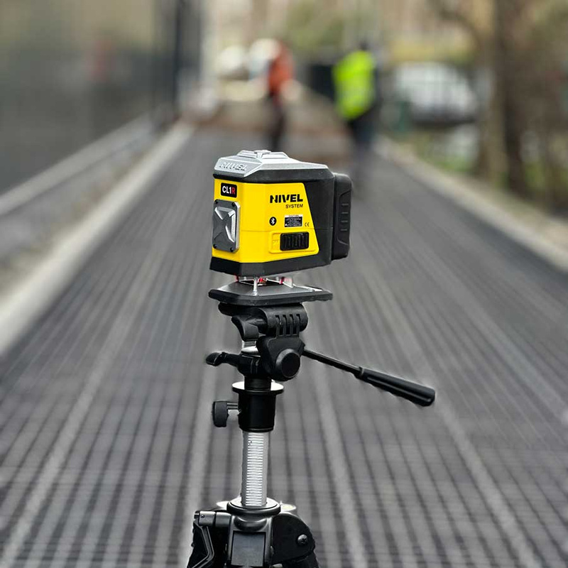 CZERWONY LASER LINIOWY NIVEL SYSTEM CL1R