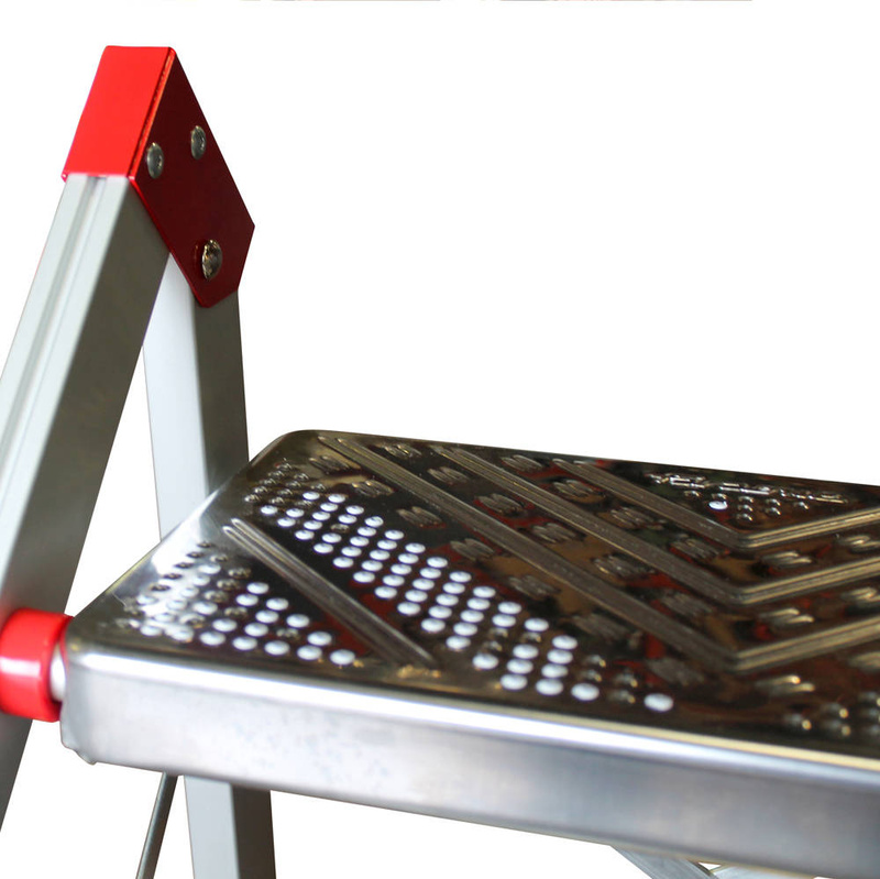 SCHODY ALUMINIOWE ZE STOPNIAMI ZE STALI NIERDZEWNEJ FARAONE SGP03.17 (BEZ PORĘCZY)