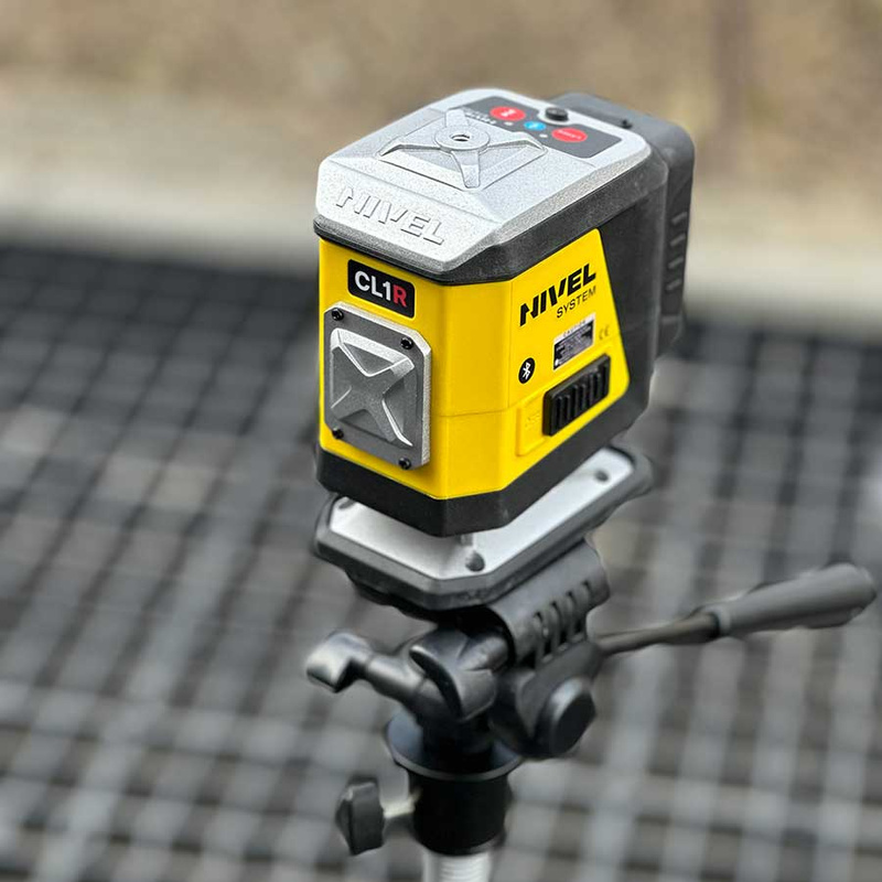 CZERWONY LASER LINIOWY NIVEL SYSTEM CL1R + STATYW SJJ-M1 EX