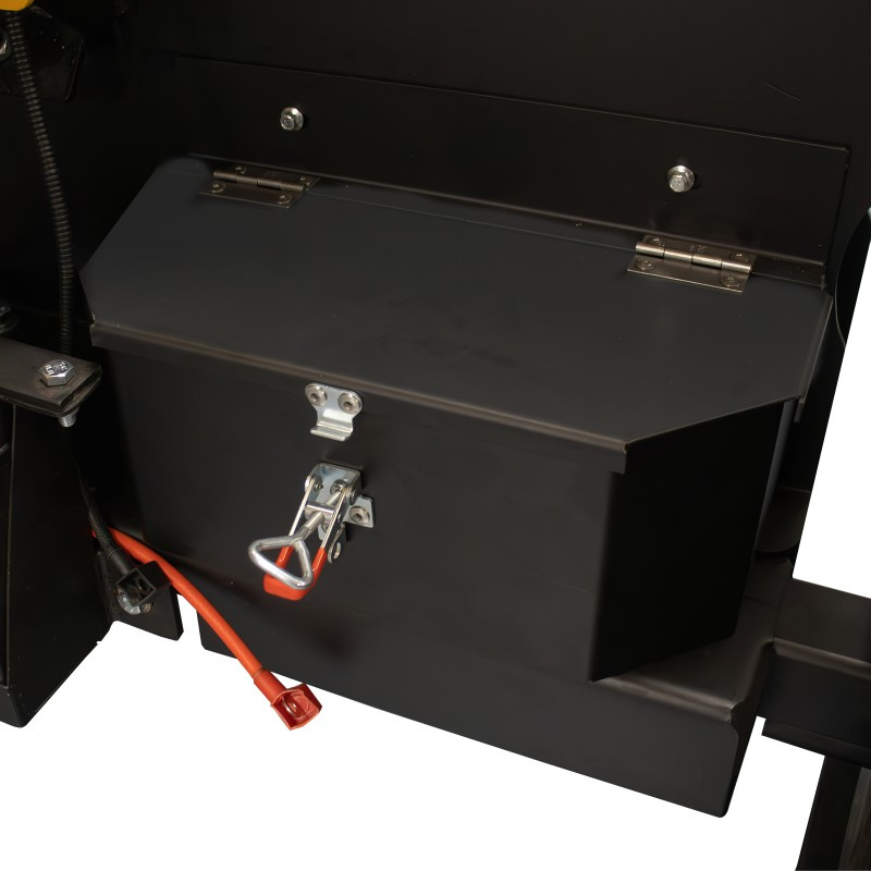 ROZDRABNIACZ SPALINOWY, RĘBAK GAŁĘZI JCB JCB-CH150120PEP24