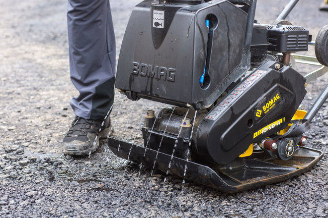 ZAGĘSZCZARKA JEDNOKIERUNKOWA 82 KG BOMAG BP 12/50 A (500 MM, HONDA GX 120)