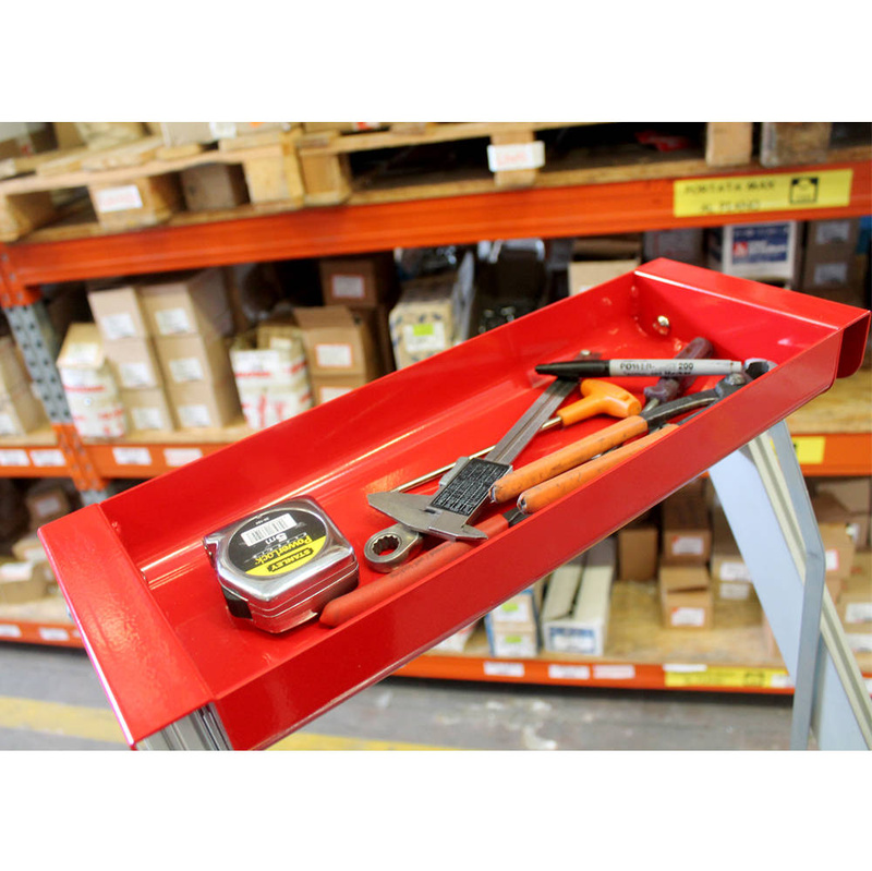 SCHODY ALUMINIOWE ZE STOPNIAMI ZE STALI NIERDZEWNEJ FARAONE SGP03.17 (BEZ PORĘCZY)