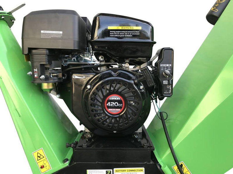 ROZDRABNIACZ SPALINOWY, RĘBAK GAŁĘZI ZIPPER ZI-HAEK11000