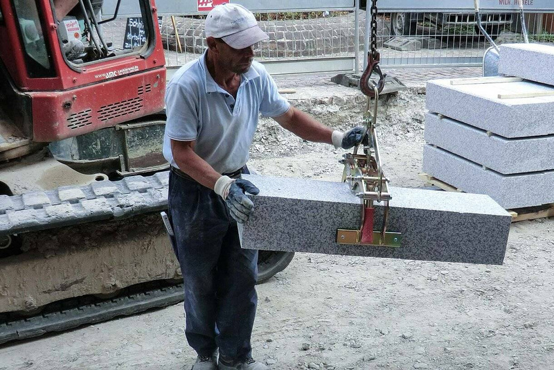 RĘCZNY / ZAWIESZANY CHWYTAK UNIWERSALNY PROBST EXG DO ELEMENTÓW BETONOWYCH I KAMIENNYCH