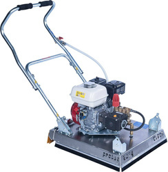 MYJKA WYSOKOCIŚNIENIOWA DO CZYSZCZENIA KOSTKI BRUKOWEJ I PŁYT PROBST EASYCLEAN EC-60