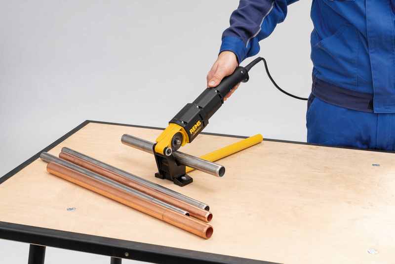 OBCINAK ELEKTRYCZNY DO RUR REMS NANO (DO 40 MM)