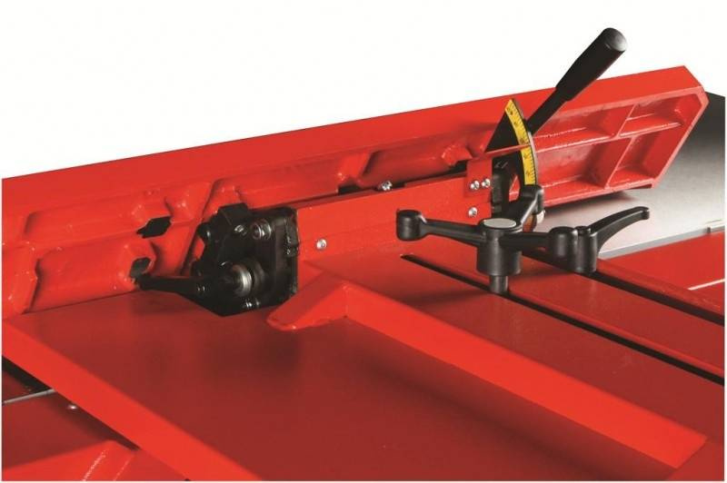 STRUGARKO - WYRÓWNIARKA HOLZMANN AHM 530P STOMANA 400 V