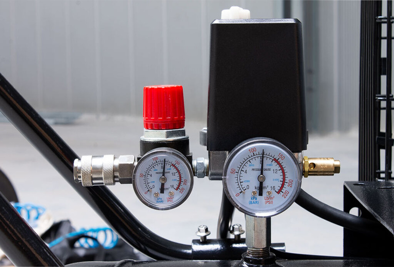 KOMPRESOR TRZYTŁOKOWY VIBER-SYSTEM 3V200L400V