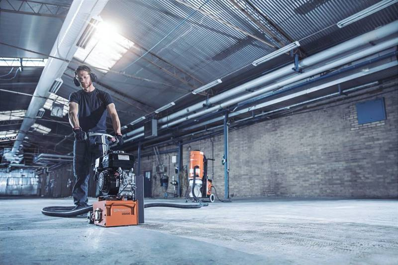 SPALINOWA FREZARKA DO BETONU HUSQVARNA CG 200 B