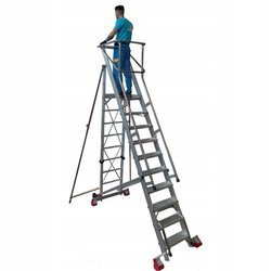 DRABINA MAGAZYNOWA JEZDNA 325/MFT.7 FARAONE 4,64M