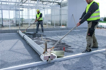 ŁATA PROFILUJĄCA PROBST TAS-UNI LISTWA ZGARNIAJĄCA 6 M (75-600 CM)