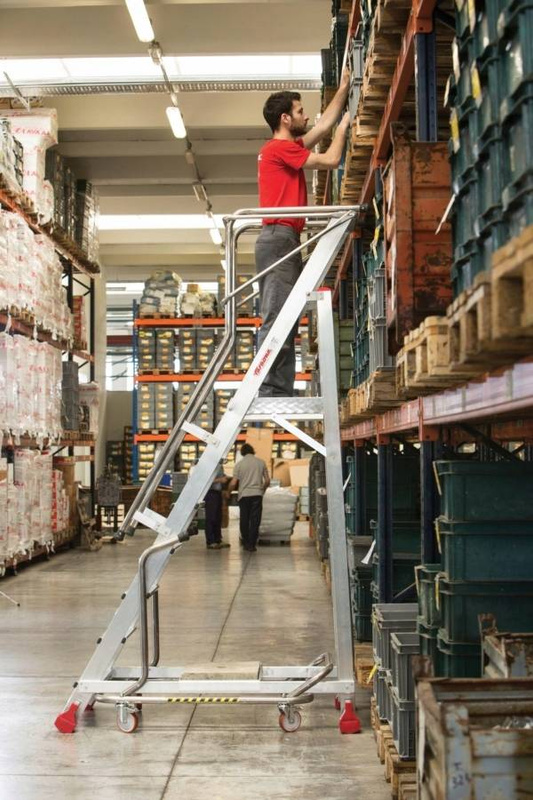 DRABINA MAGAZYNOWA JEZDNA FARAONE 8 STOPNIOWA 250/MFTS 3,93M