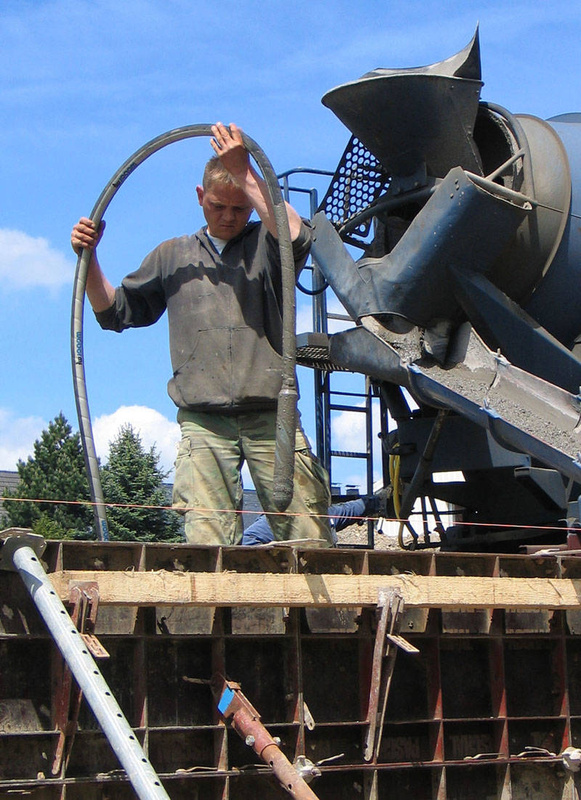 WIBRATOR POGRĄŻALNY WGŁĘBNY DO BETONU WEBER IV 40 D (SUFITOWY)