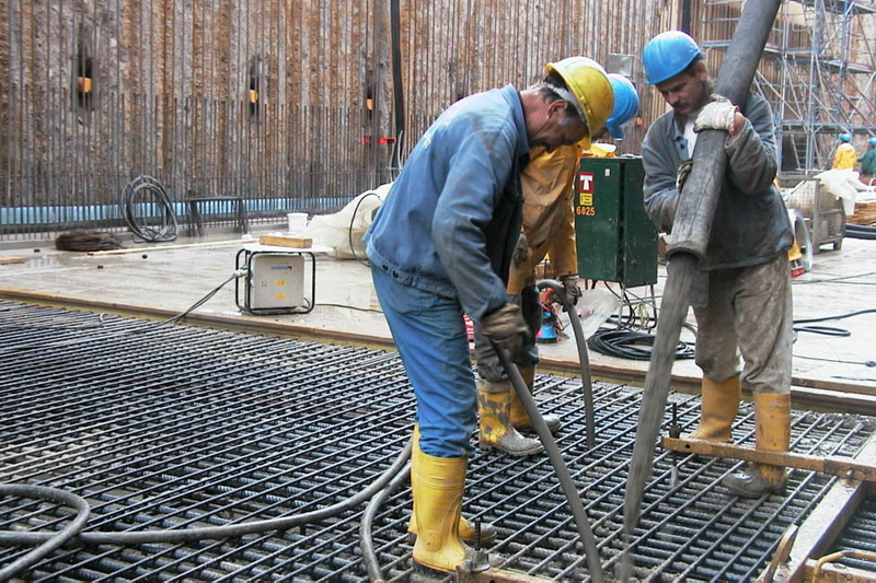 WIBRATOR POGRĄŻALNY WGŁĘBNY DO BETONU WEBER IV 50 S