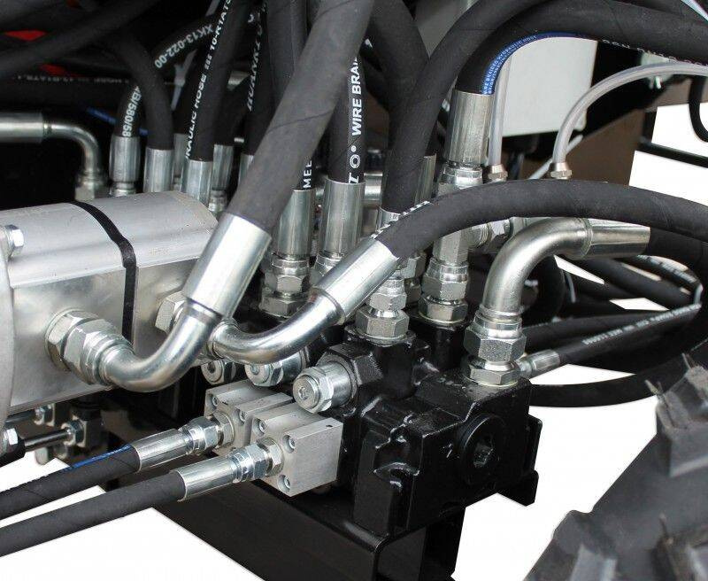 AUTOMATYCZNA PIŁO-ŁUPARKA SPALINOWA 30-TONOWA OPTIMAT TITANIUM CLS 30-S 500