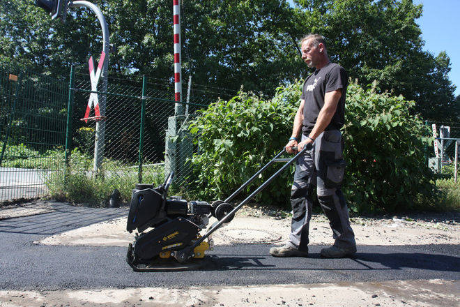 ZAGĘSZCZARKA JEDNOKIERUNKOWA 82 KG BOMAG BP 12/50 A (500 MM, HONDA GX 120)
