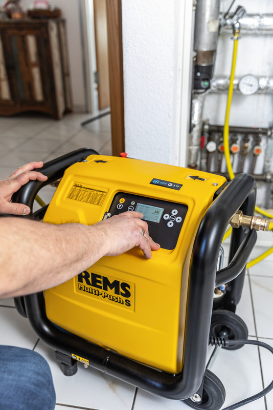 REMS MULTI PUSH S SET DO PŁUKANIA Z KOMPRESOREM