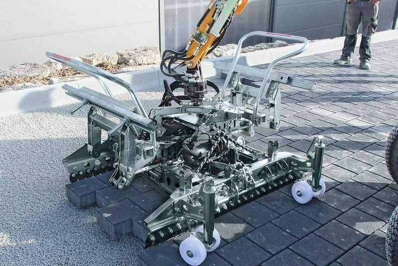 ZAWIESZANY CHWYTAK HYDRAULICZNY PROBST HVZ-UNI-II DO UKŁADANIA KOSTKI