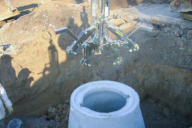 ZAWIESZANY CHWYTAK MONTAŻOWY DO KRĘGÓW I STOŻKÓW STUDZIENEK PROBST SVZ-UNI