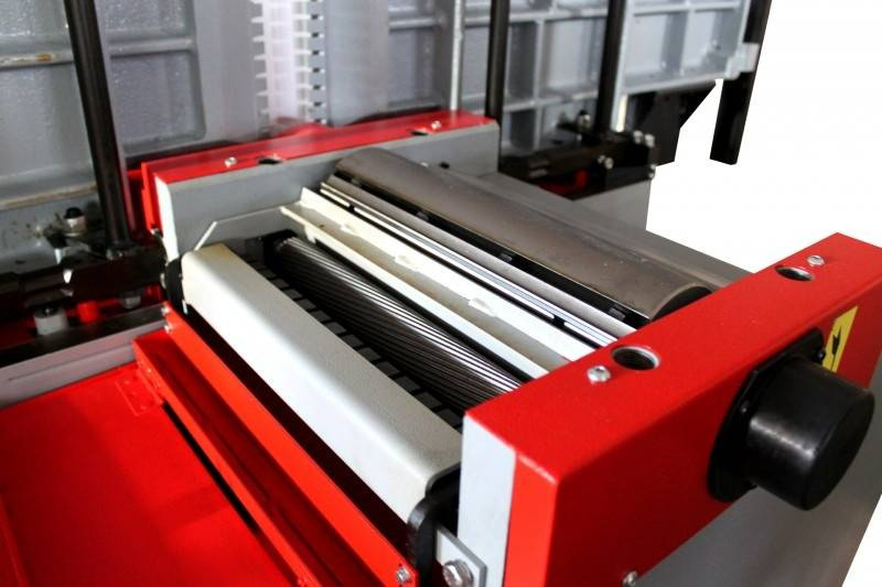 URZĄDZENIE WIELOFUNKCYJNE HOLZMANN K5 320VFP-2000 (STUGARKA, GRUBOŚCIÓWKA, PILARKA TARCZOWA, FREZARKA)