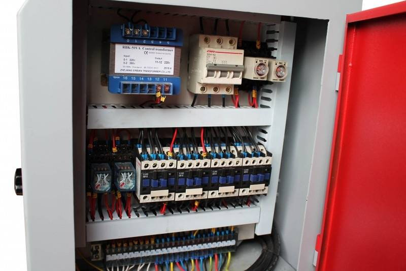 AUTOMATYCZNA OSTRZAŁKA DO NOŻY HOLZMANN HMS 700