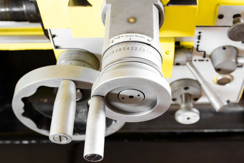 TOKARKA DO METALU VIBER-SYSTEM 410×1000 Z ODCZYTEM CYFROWYM