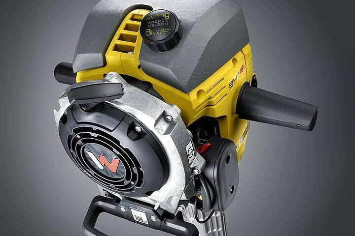 MŁOT SPALINOWY KOLEJOWY WACKER NEUSON BH 40 (UCHWYT 27 X 80)