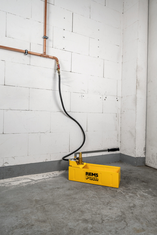 RĘCZNA POMPA KONTROLNA REMS PUSH