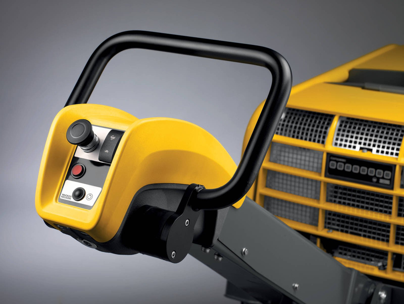 ZAGĘSZCZARKA REWERSYJNA WACKER NEUSON DPU 110 LEC970