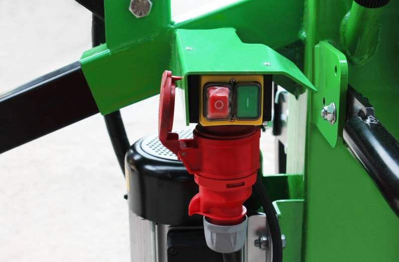 ŁUPARKA PIONOWA 12-TONOWA ZIPPER ZI-HS12TN