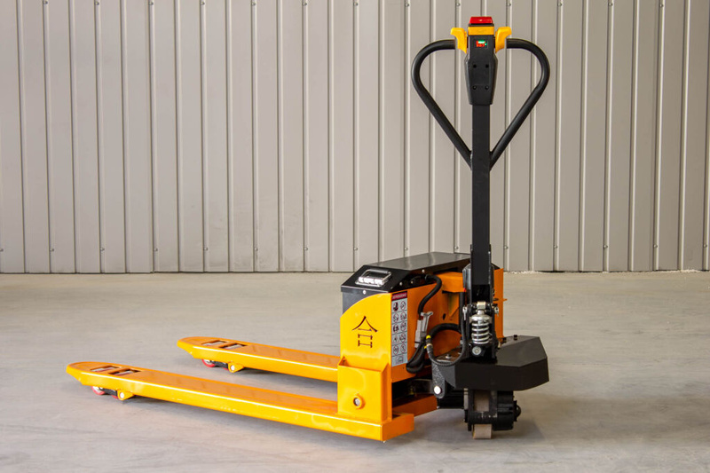 WÓZEK PALETOWY ELEKTRYCZNY VIBER-SYSTEM P3000E (3000 KG ROZSTAW WIDEŁ 685 MM)