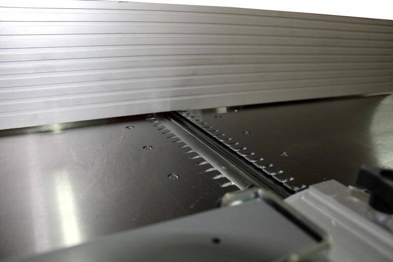 STRUGARKO - GRUBOŚCIÓWKA HOLZMANN HOB 410P 400 V