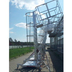 DRABINA DO OBSŁUGI POJAZDÓW FARAONE 251