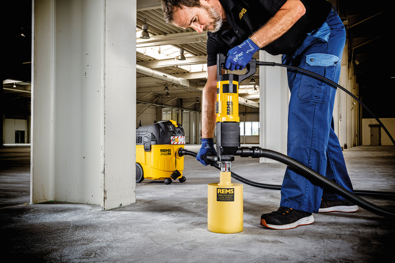 ELEKTRYCZNA WIERTNICA RDZENIOWA REMS PICUS DP SET SIMPLEX 2 W ZESTAWIE ZE STOJAKIEM I NARZĘDZIAMI