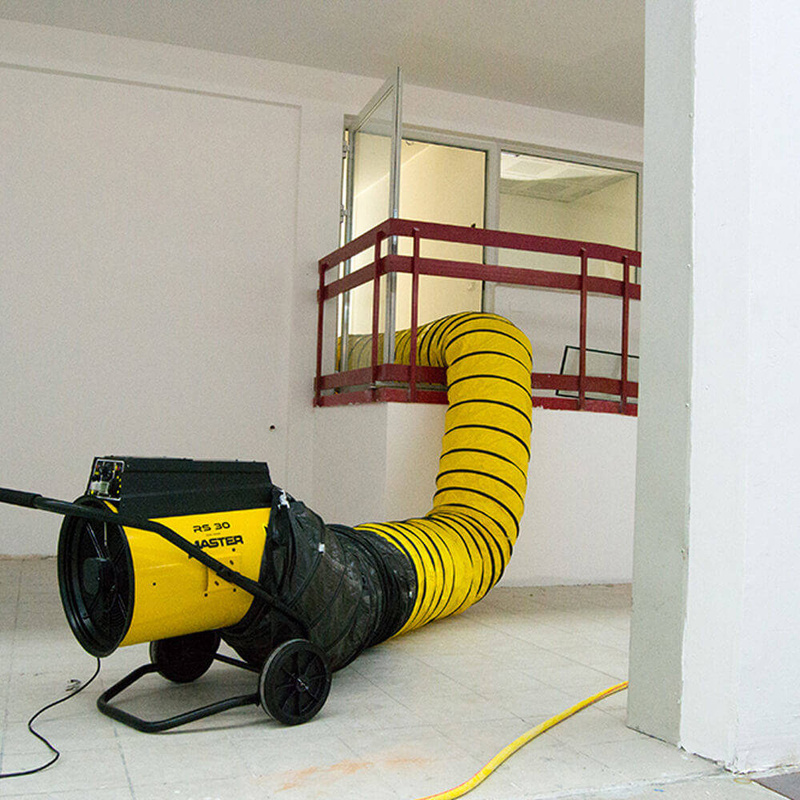 NAGRZEWNICA ELEKTRYCZNA Z MOŻLIWOŚCIĄ PODŁĄCZENIA PRZEWODU POWIETRZA MASTER RS 40