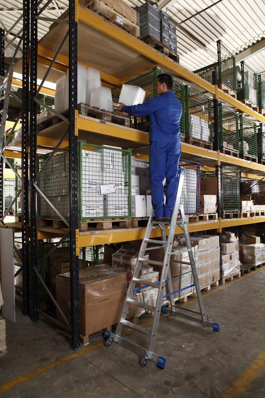 DRABINA WOLNOSTOJĄCA SKŁADANA JEZDNA, ZE STABILIZATORAMI KRAUSE STABILO 12 STOPNIOWA (WYS. ROBOCZA 4,80 M)