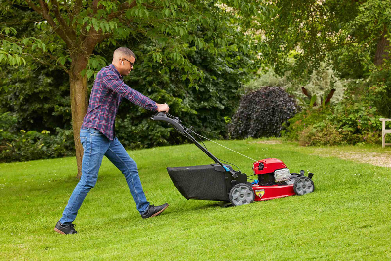 KOSIARKA SPALINOWA TORO ALL-WHEEL DRIVE STEEL DECK RECYCLER® 21774