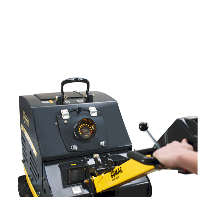 ZAGĘSZCZARKA REWERSYJNA 700 KG BOMAG BPR 100/80 D/E (800 MM, HATZ 1D90, DIESEL)