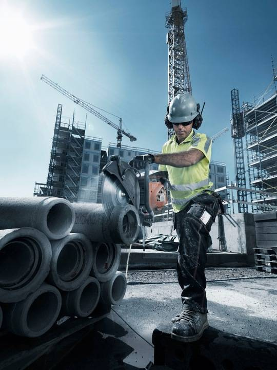 PRZECINARKA SPALINOWA RĘCZNA HUSQVARNA K 970 350 MM