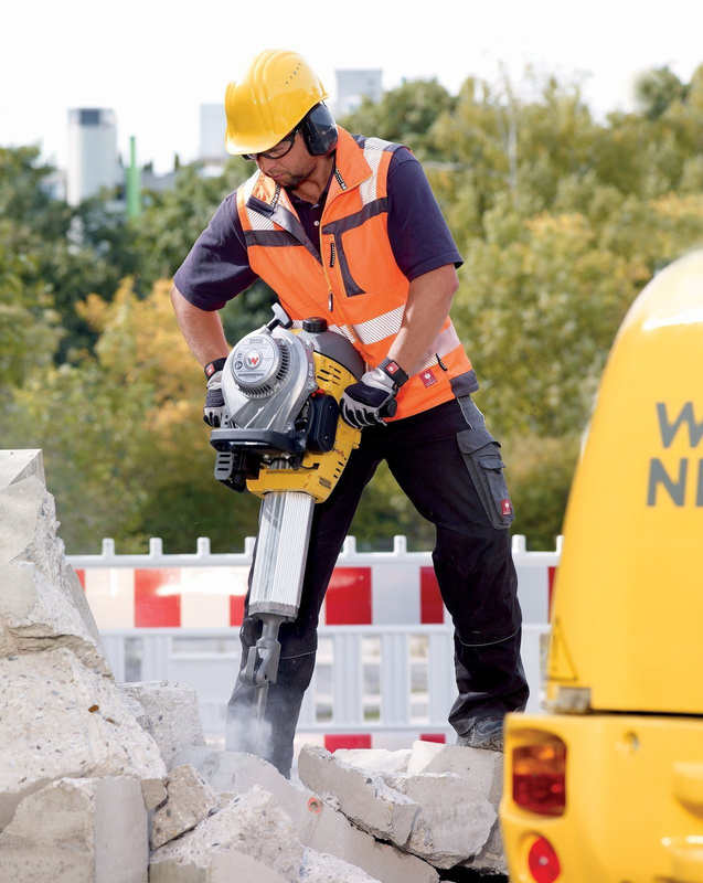 MŁOT WYBURZENIOWY SPALINOWY WACKER NEUSON BH 65 HEX 32X160