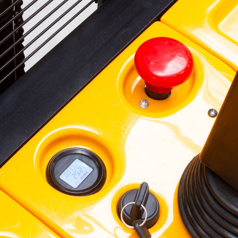 WÓZEK ELEKTRYCZNY PODNOŚNIKOWY PALETOWY VIBER-SYSTEM WE15300 Z PLATFORMĄ DLA OPERATORA 1500 KG