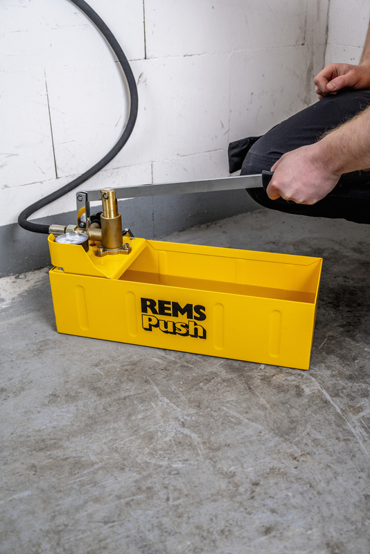 RĘCZNA POMPA KONTROLNA REMS PUSH